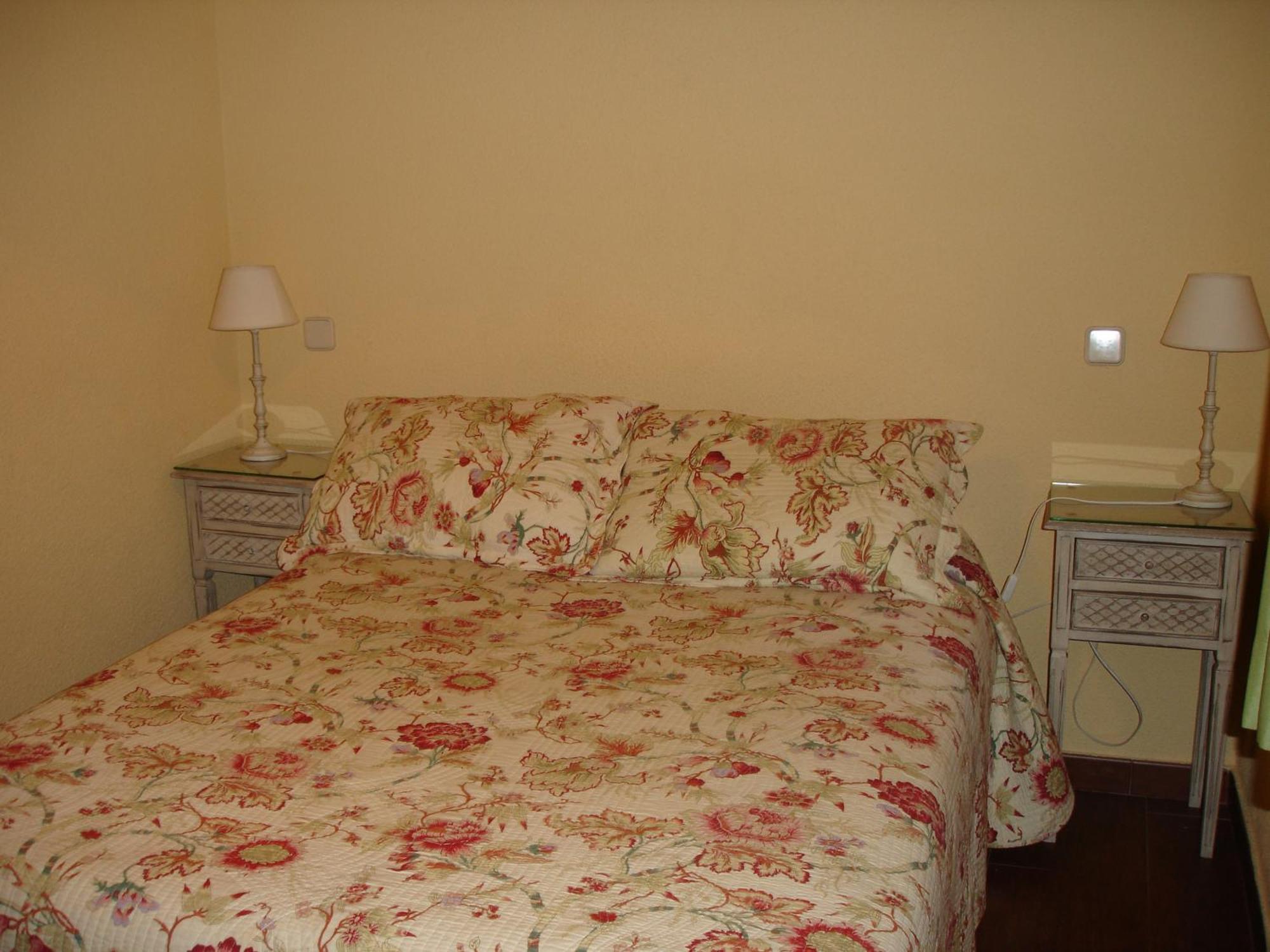Hostal Puerta Bonita Vista Alegre Madrid Luaran gambar