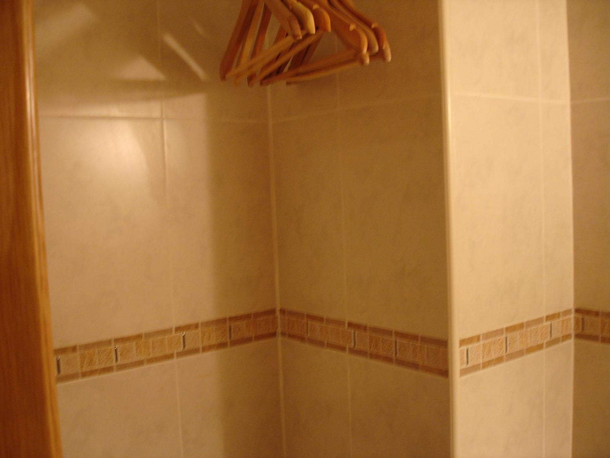 Hostal Puerta Bonita Vista Alegre Madrid Luaran gambar